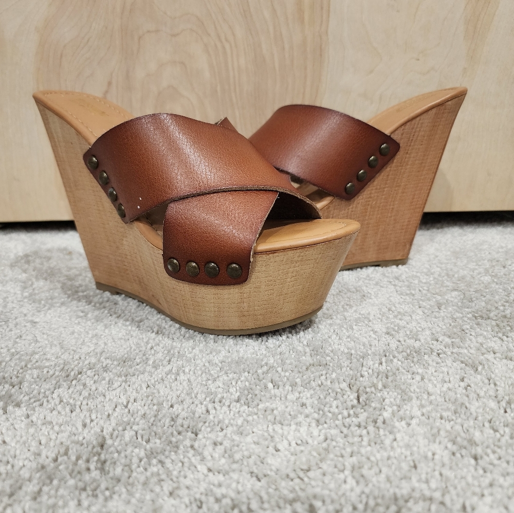 Mossimo wedges